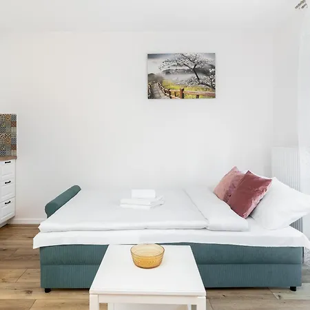 Czerwone Maki With Garden Apartment Krakow