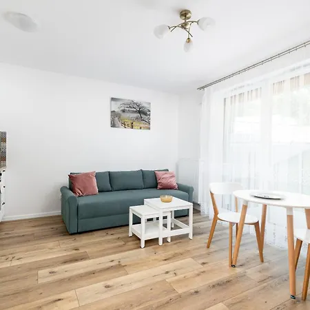 Czerwone Maki With Garden Apartment Krakow