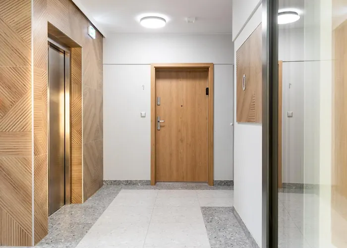 Apartament Czerwone Maki With Garden By Bookinghost