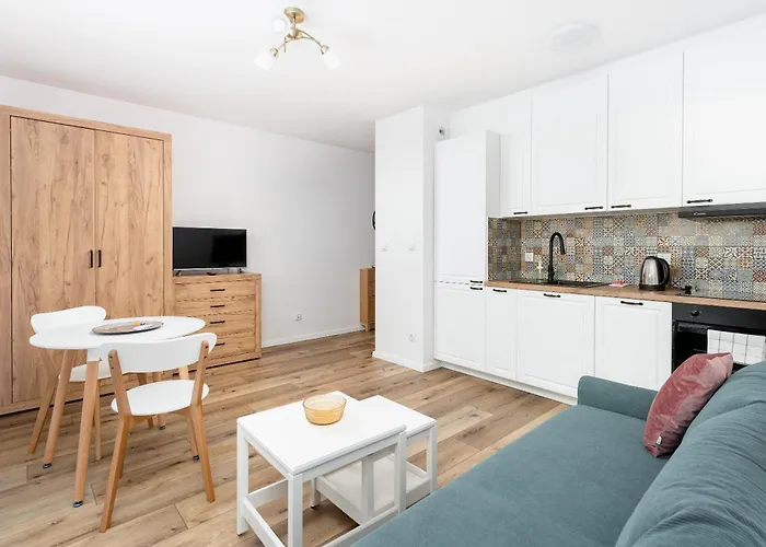 Apartament Czerwone Maki With Garden By Bookinghost