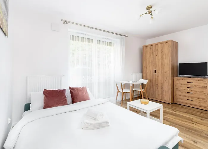 Apartament Czerwone Maki With Garden By Bookinghost Kraków