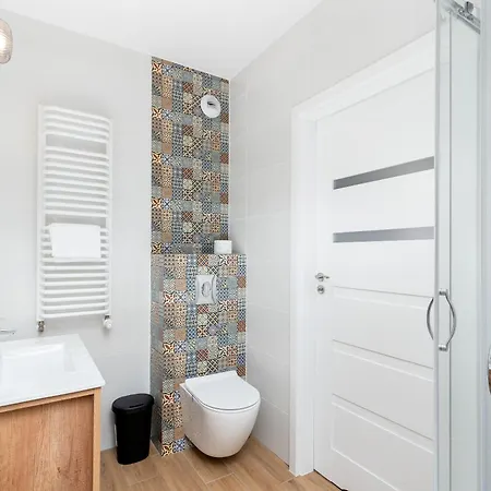 Czerwone Maki With Garden By Bookinghost Apartman *